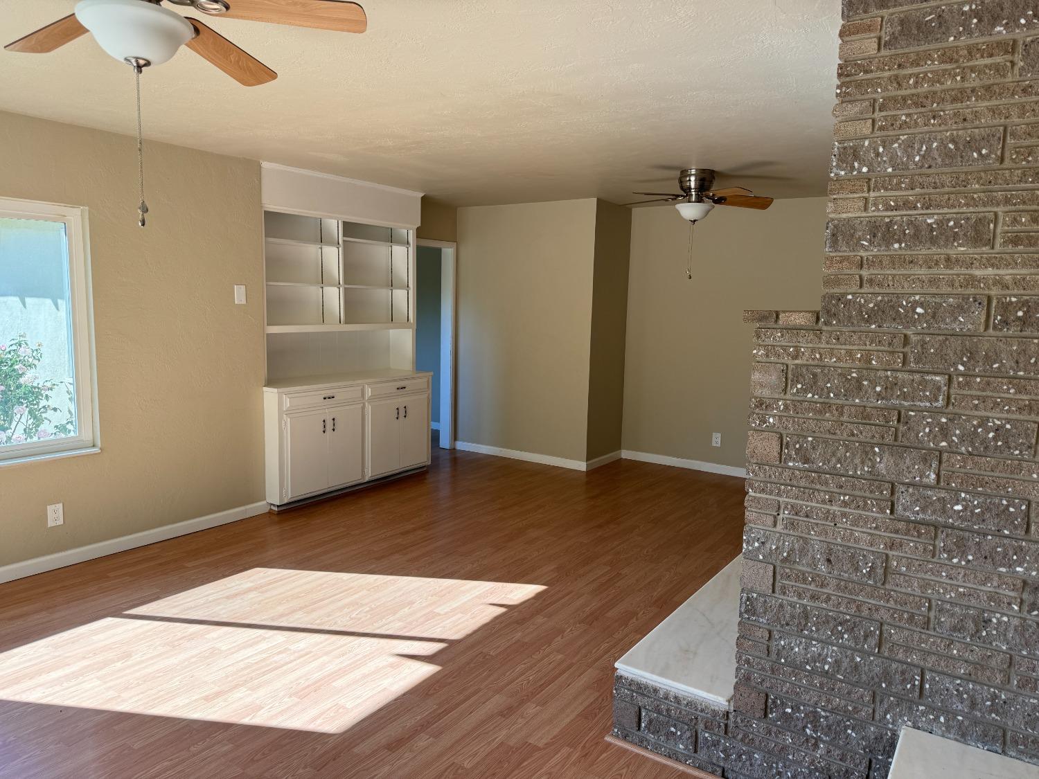 Detail Gallery Image 9 of 28 For 19355 County Road 87b, Esparto,  CA 95627 - 3 Beds | 2/1 Baths