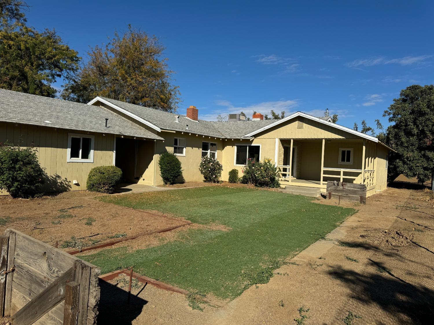 Detail Gallery Image 1 of 28 For 19355 County Road 87b, Esparto,  CA 95627 - 3 Beds | 2/1 Baths