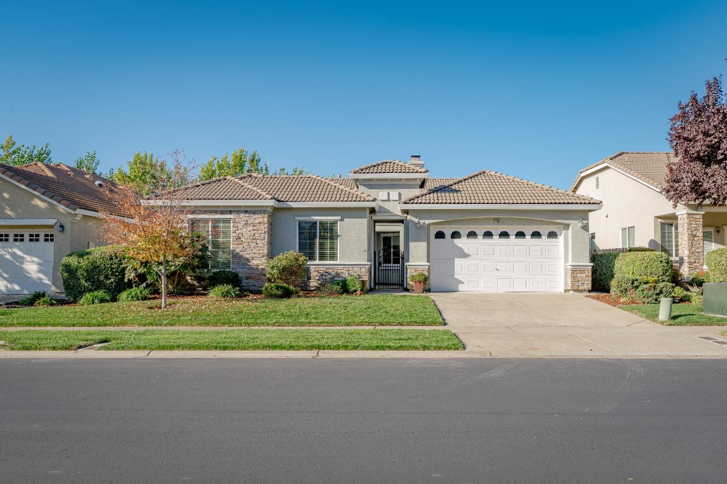 Detail Gallery Image 3 of 78 For 3130 Four Seasons Dr, El Dorado Hills,  CA 95762 - 2 Beds | 2/1 Baths