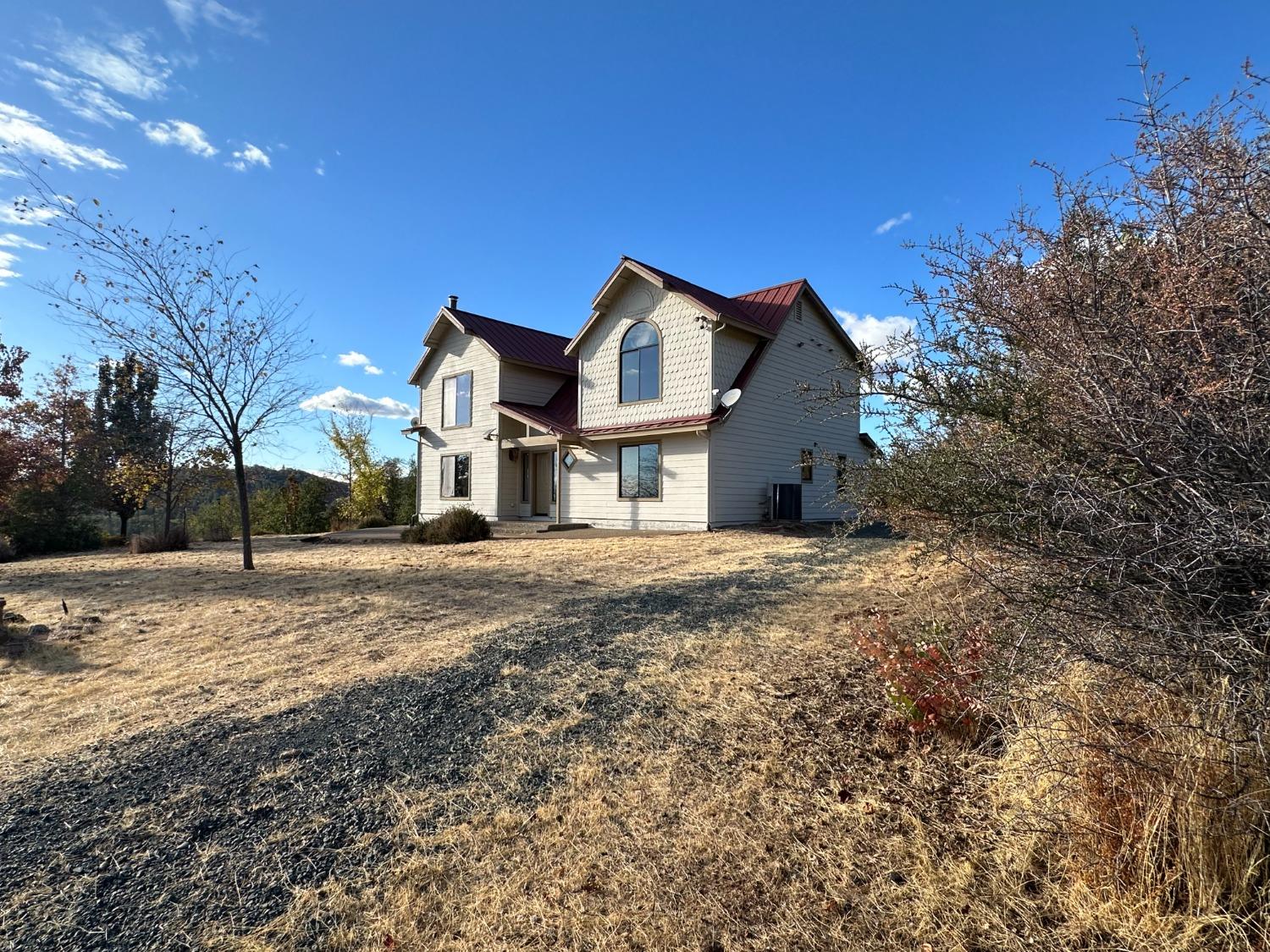 Detail Gallery Image 2 of 67 For 10740 Quenell Ln, Dobbins,  CA 95935 - 3 Beds | 2 Baths