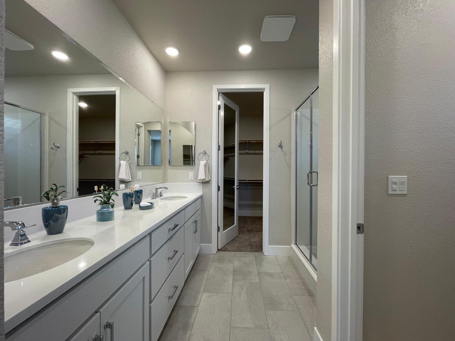 Detail Gallery Image 5 of 28 For 3063 Poas Way, Rancho Cordova,  CA 95742 - 4 Beds | 2/1 Baths