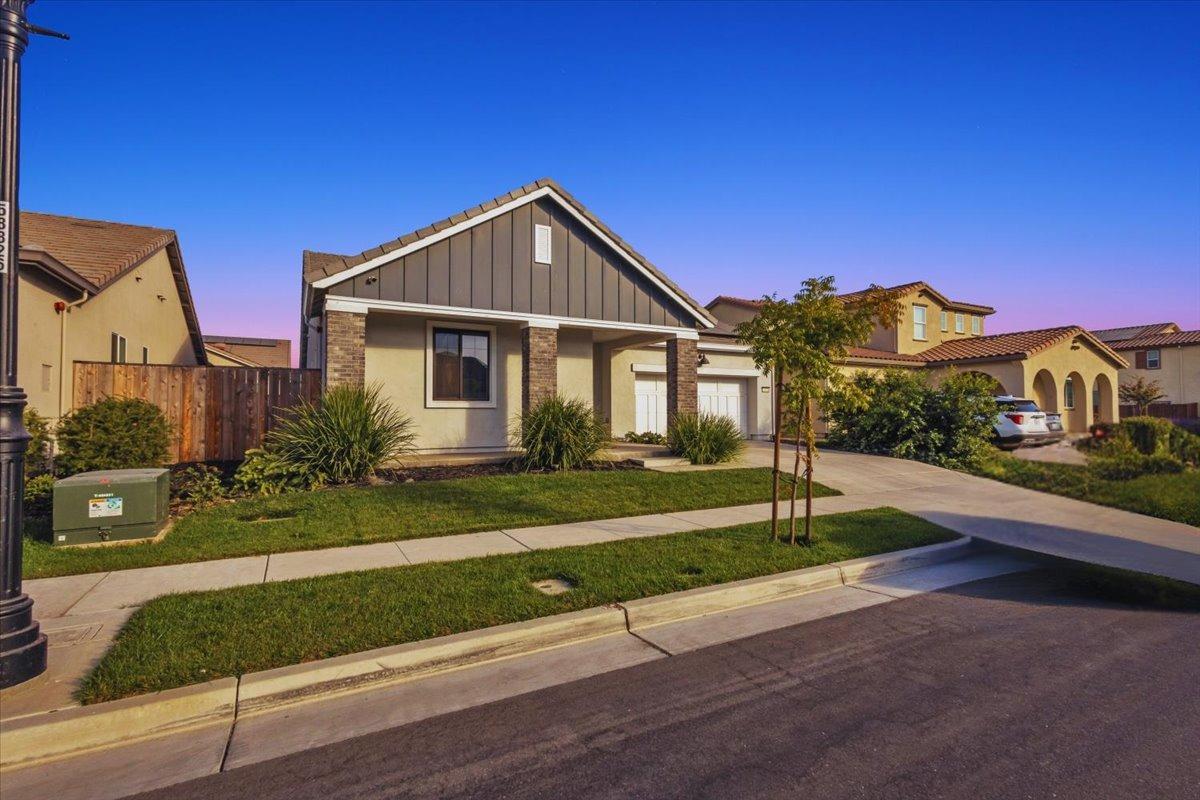 Detail Gallery Image 46 of 46 For 10936 Mikas Pond Way, Stockton,  CA 95219 - 4 Beds | 2/1 Baths