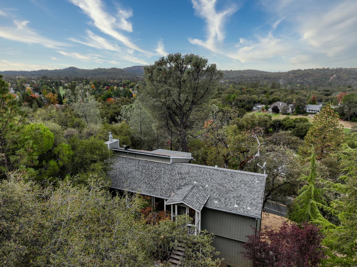 Detail Gallery Image 33 of 54 For 12510 Jayhawk Ct, Penn Valley,  CA 95946 - 3 Beds | 2 Baths