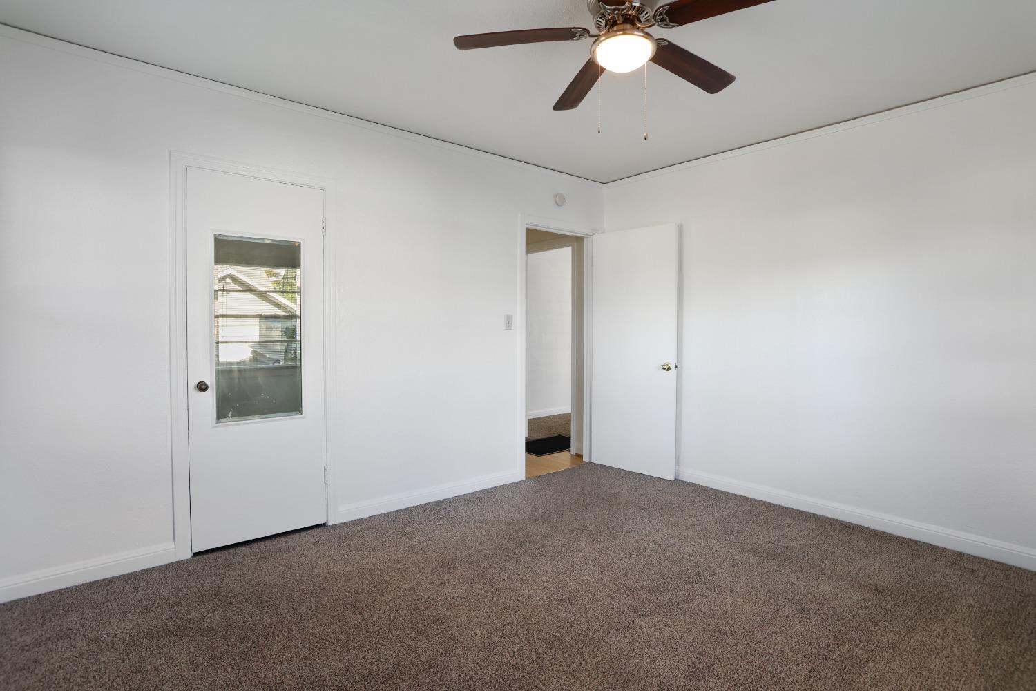 Detail Gallery Image 14 of 25 For 1802 W Harding Way, Stockton,  CA 95203 - 3 Beds | 2 Baths