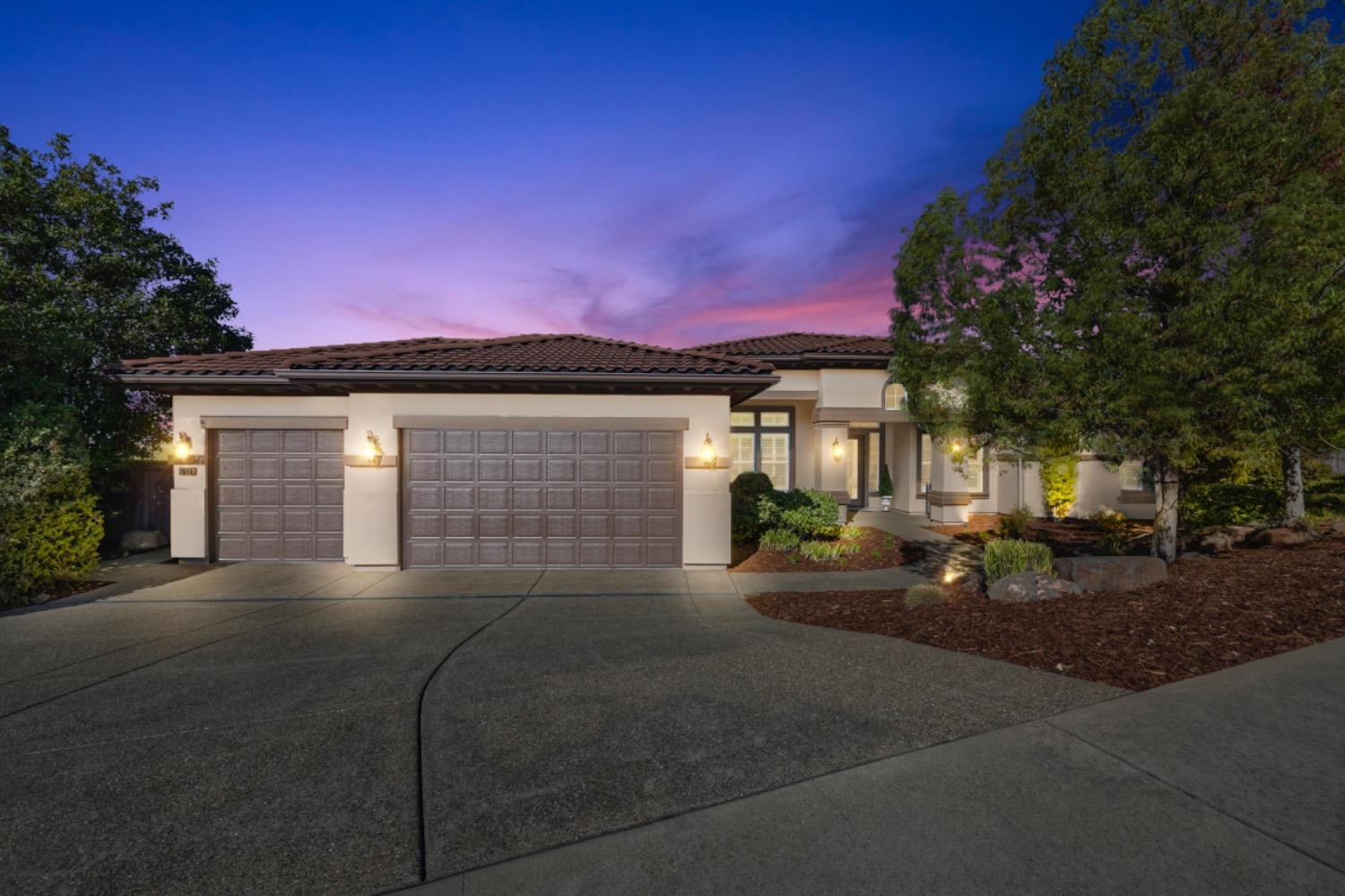 Detail Gallery Image 2 of 68 For 7084 Agora Way, El Dorado Hills,  CA 95762 - 5 Beds | 3 Baths