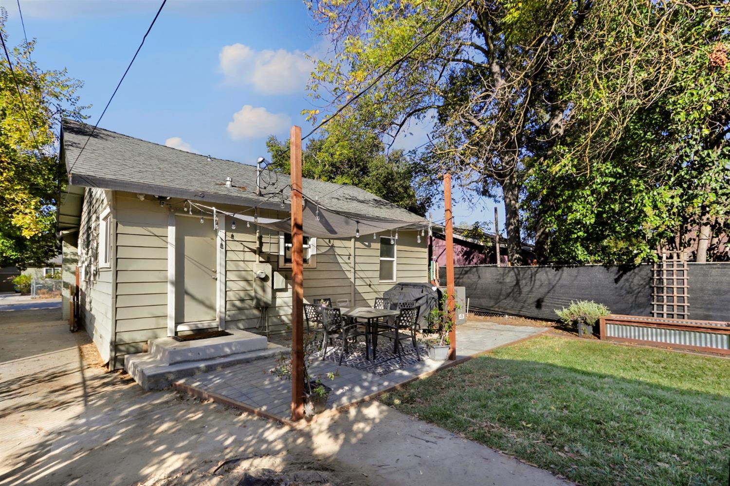 Detail Gallery Image 30 of 46 For 3311 Santa Cruz Way, Sacramento,  CA 95817 - 2 Beds | 1 Baths