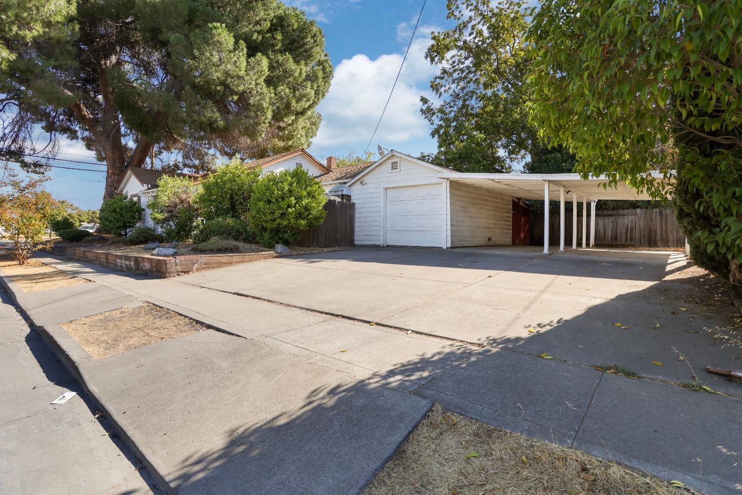 Detail Gallery Image 23 of 25 For 1802 W Harding Way, Stockton,  CA 95203 - 3 Beds | 2 Baths