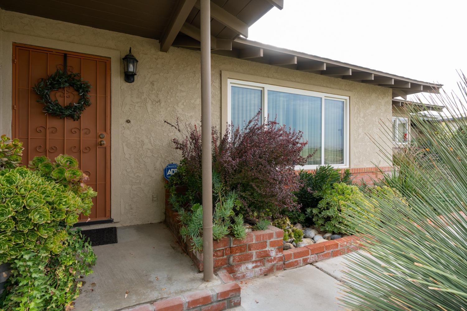 Detail Gallery Image 10 of 61 For 512 Colorado Ave, Los Banos,  CA 93635 - 2 Beds | 2 Baths