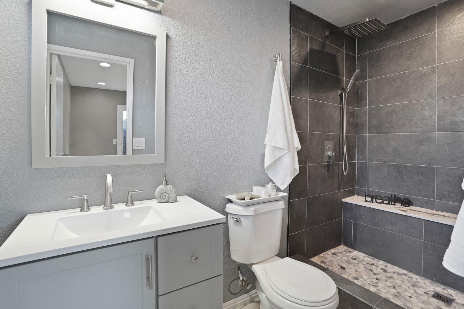 Detail Gallery Image 24 of 31 For 16201 Julie Ln, Lathrop,  CA 95330 - 3 Beds | 2 Baths