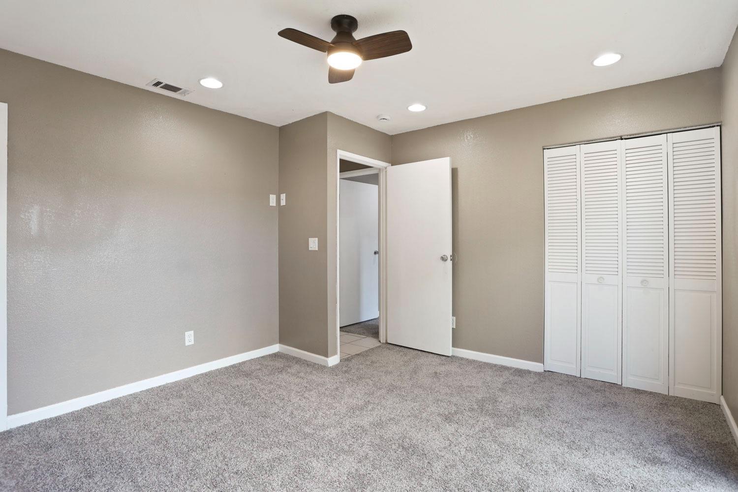 Detail Gallery Image 22 of 31 For 16201 Julie Ln, Lathrop,  CA 95330 - 3 Beds | 2 Baths