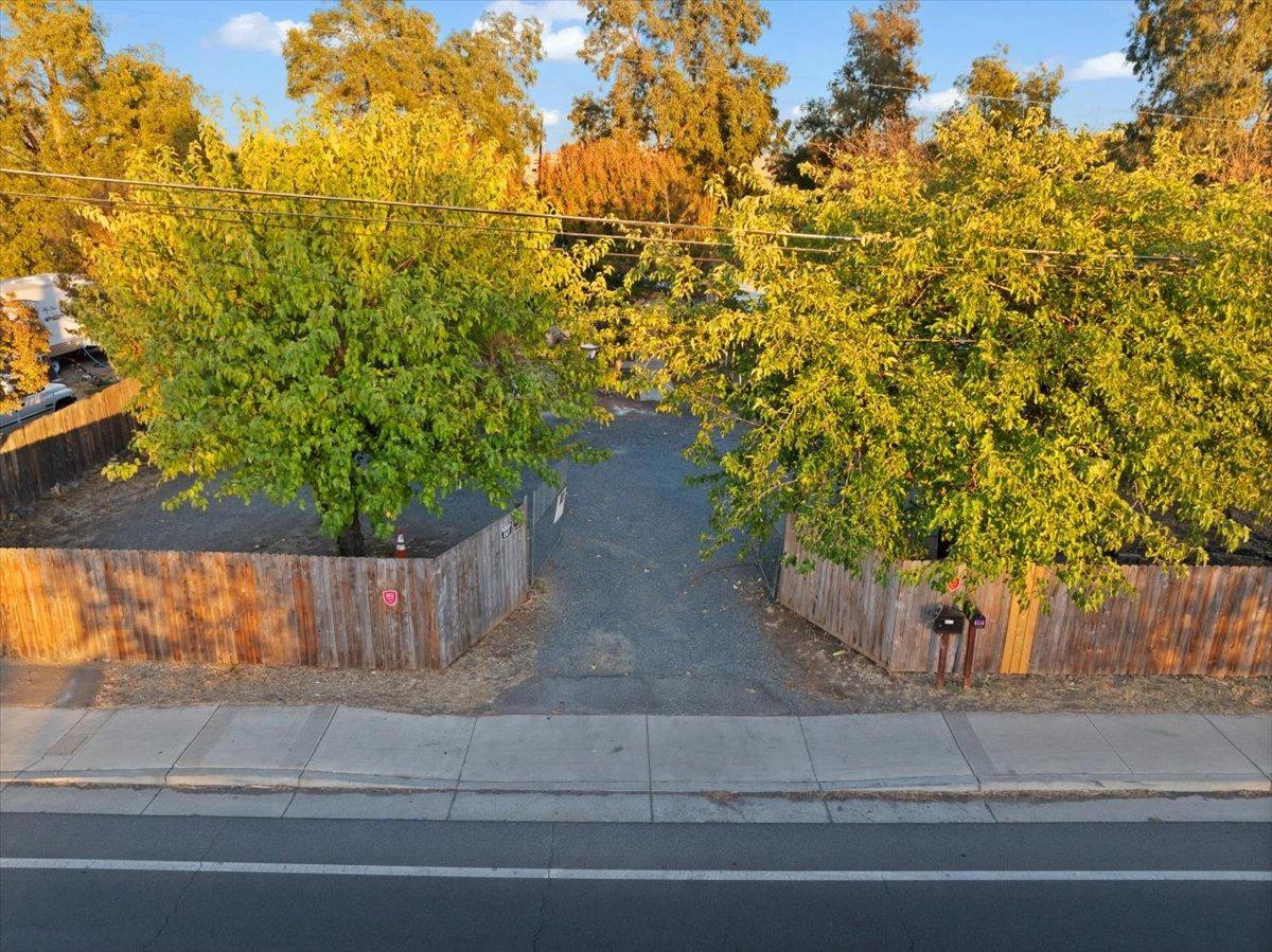 Detail Gallery Image 7 of 26 For 4657 Lincoln Blvd, Oroville,  CA 95966 - 3 Beds | 2 Baths