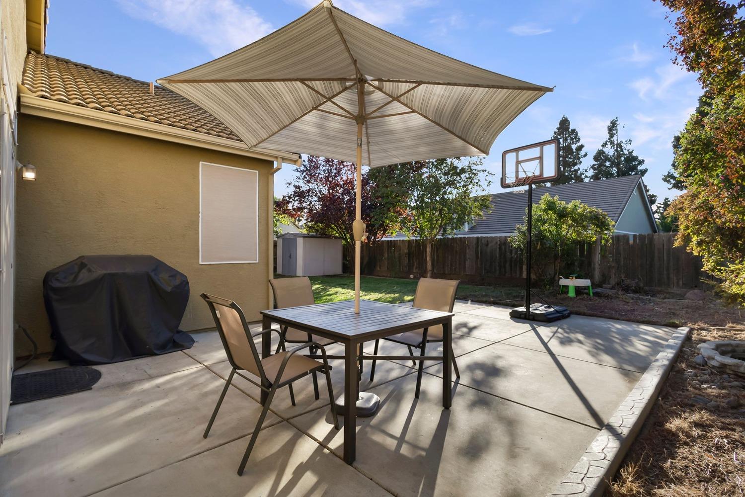 Detail Gallery Image 31 of 33 For 2366 Arizona Way, Yuba City,  CA 95991 - 3 Beds | 2 Baths