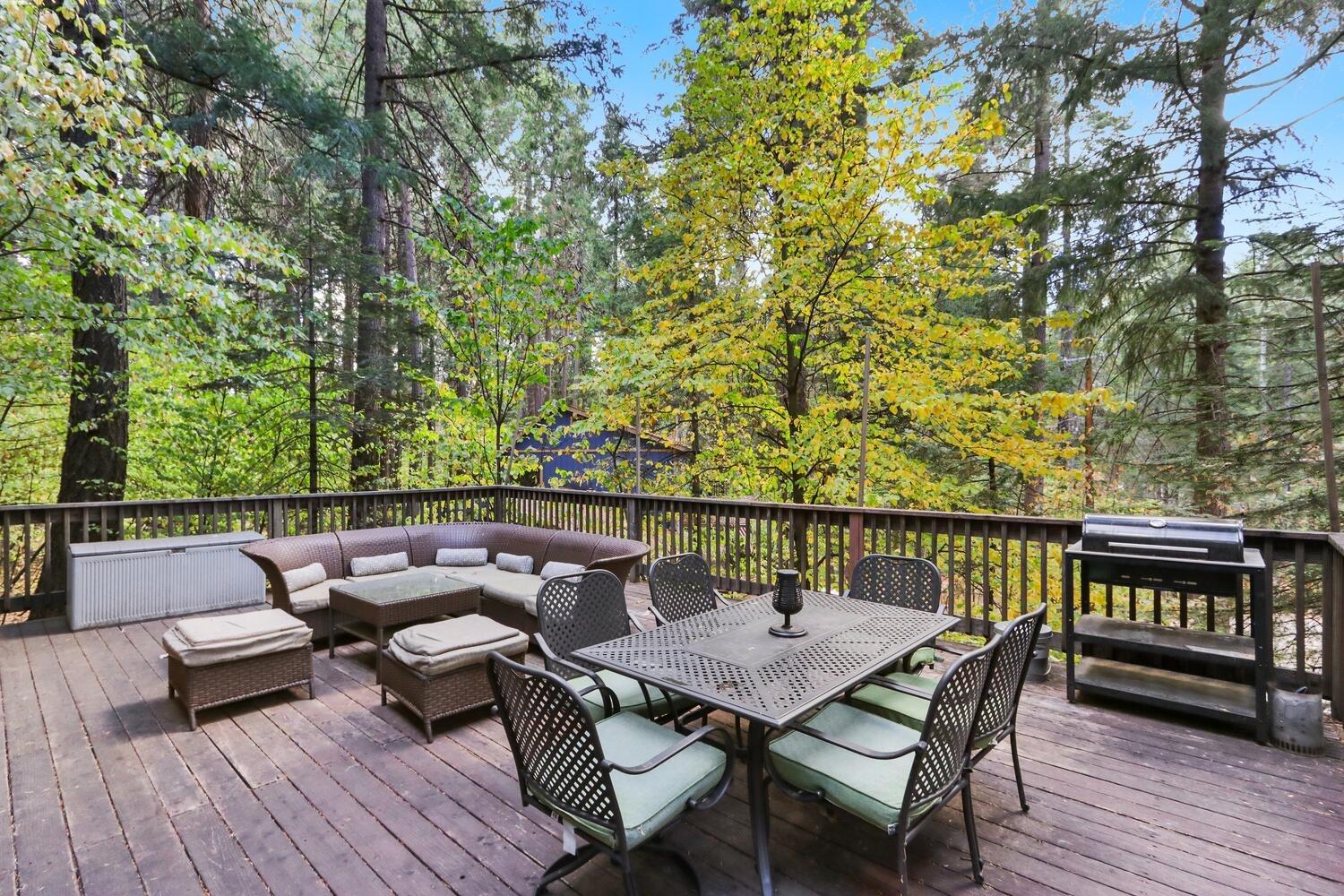 Detail Gallery Image 26 of 52 For 6170 Bucktail Ln, Pollock Pines,  CA 95726 - 2 Beds | 2 Baths