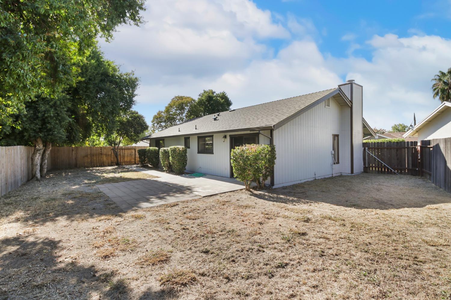 Detail Gallery Image 33 of 36 For 7044 Hollis Ct, Sacramento,  CA 95842 - 3 Beds | 2 Baths