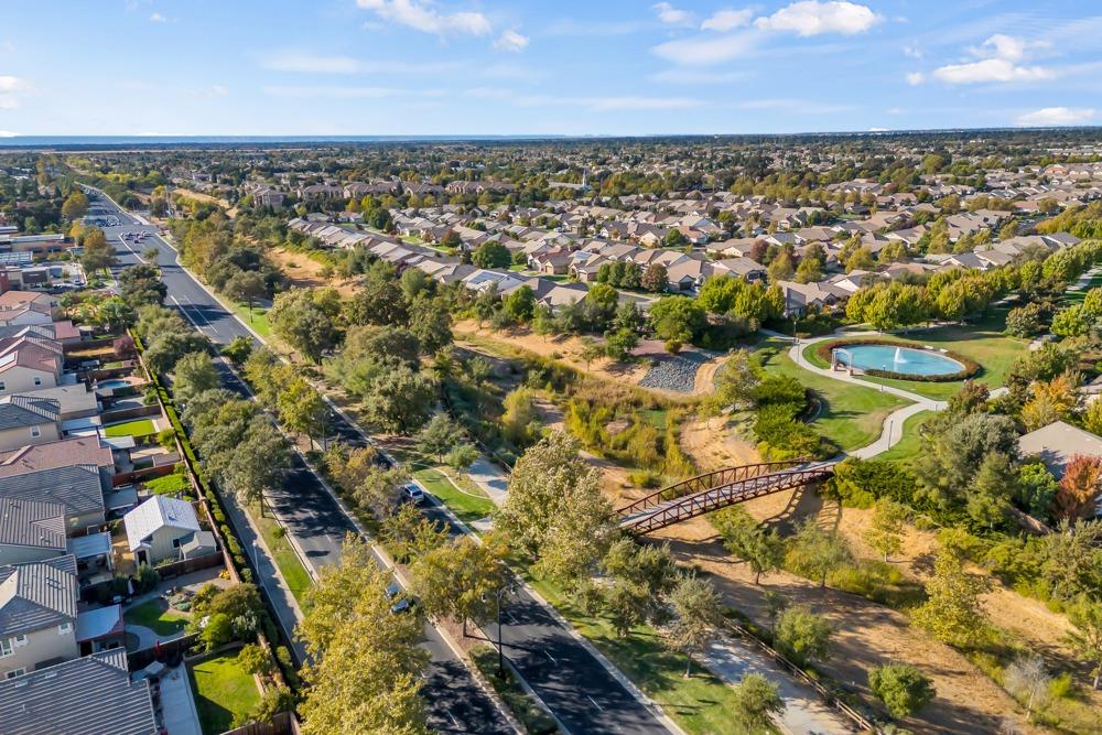 Detail Gallery Image 71 of 79 For 7609 Fey Way, Elk Grove,  CA 95757 - 5 Beds | 4 Baths