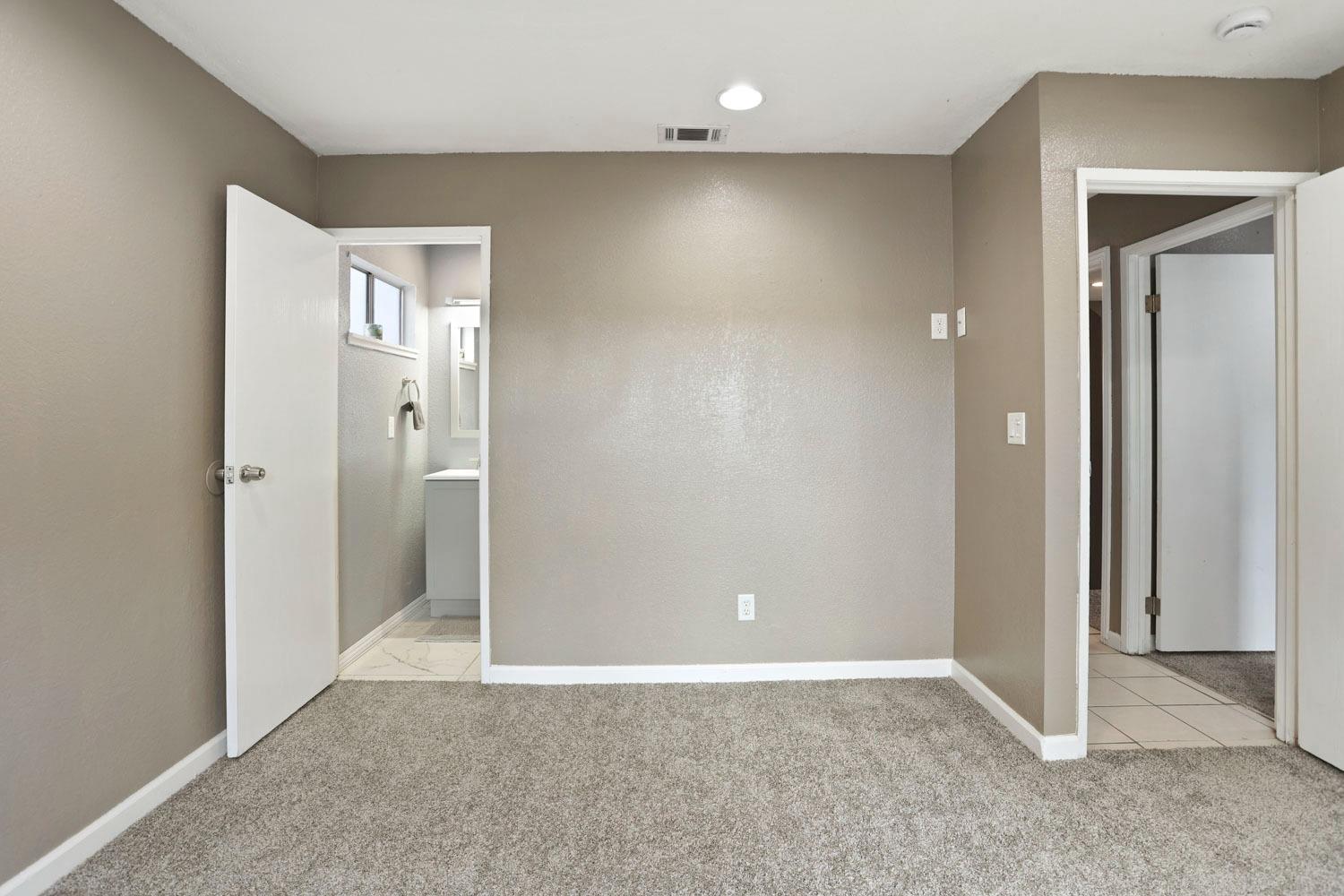 Detail Gallery Image 23 of 31 For 16201 Julie Ln, Lathrop,  CA 95330 - 3 Beds | 2 Baths