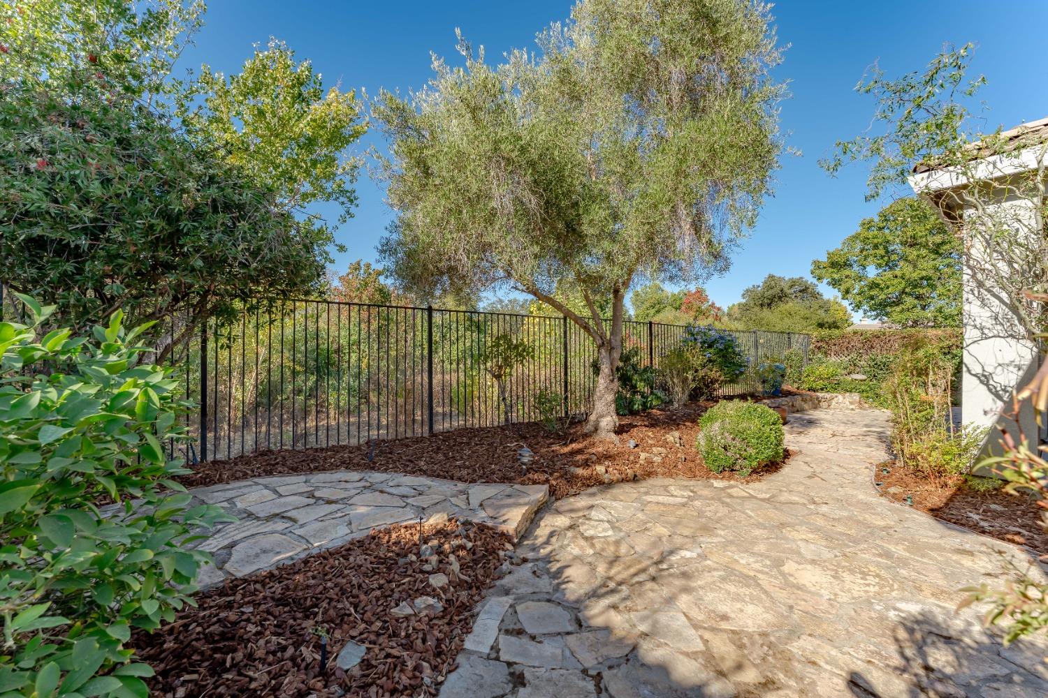 Detail Gallery Image 45 of 78 For 3130 Four Seasons Dr, El Dorado Hills,  CA 95762 - 2 Beds | 2/1 Baths