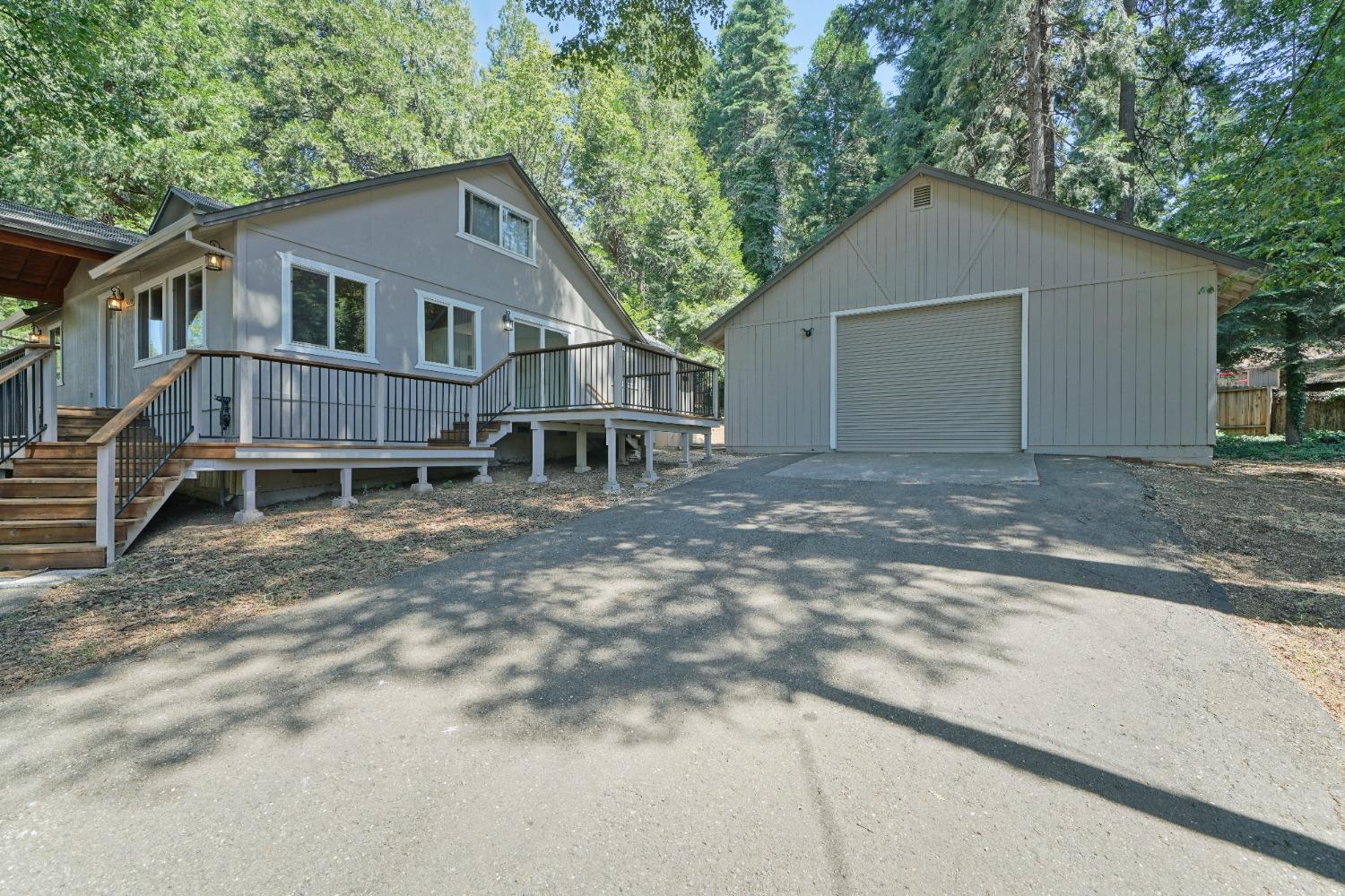 Eastwood Lane, Pollock Pines, California image 35