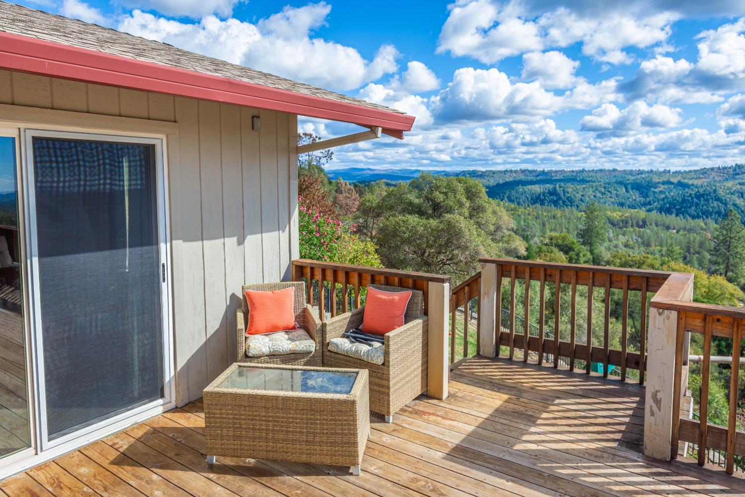 Detail Gallery Image 53 of 65 For 1606 Country Club Dr, Placerville,  CA 95667 - 3 Beds | 2 Baths