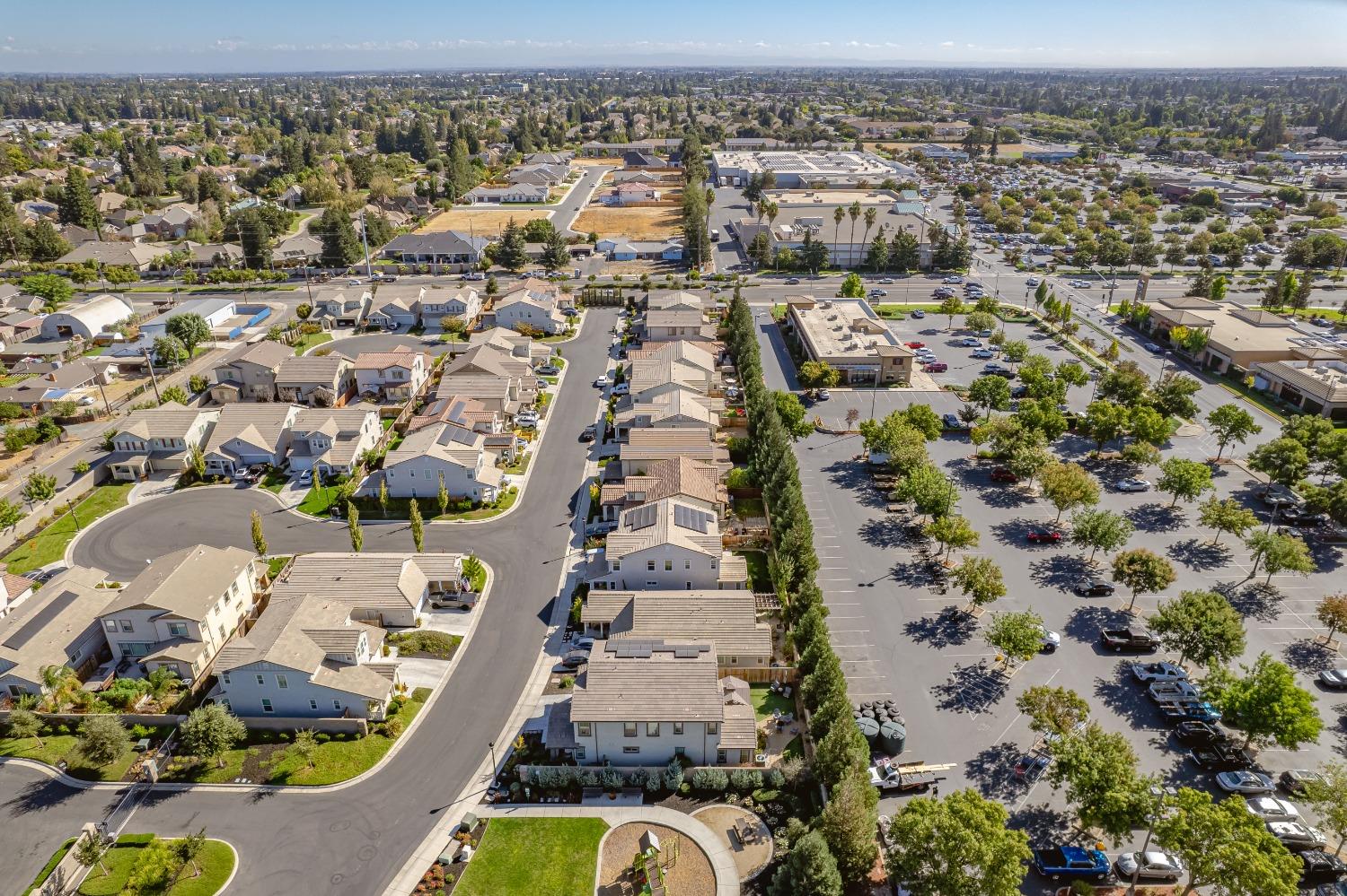 Detail Gallery Image 42 of 44 For 2618 Chardonnay Ln, Lodi,  CA 95242 - 5 Beds | 3 Baths