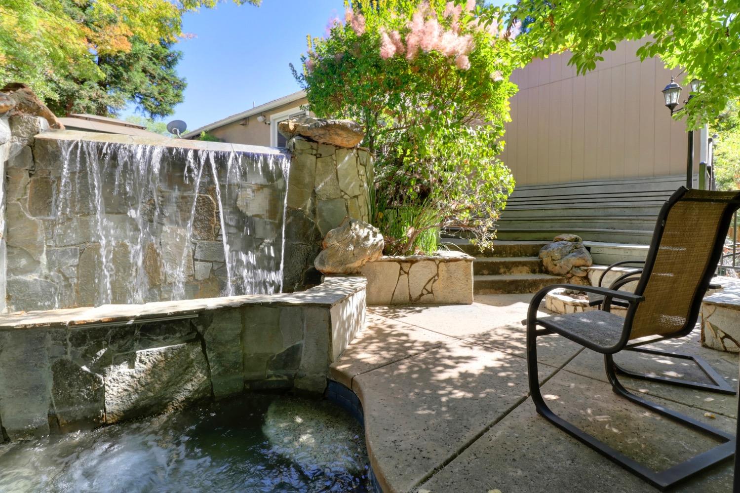 Detail Gallery Image 61 of 76 For 9474 Swan Lake Dr, Granite Bay,  CA 95746 - 5 Beds | 2/1 Baths