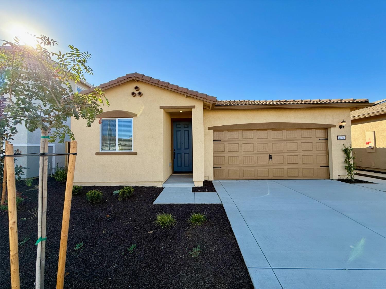 Detail Gallery Image 1 of 1 For 4424 Arctic Tern Way, Rancho Cordova,  CA 95742 - 4 Beds | 2 Baths