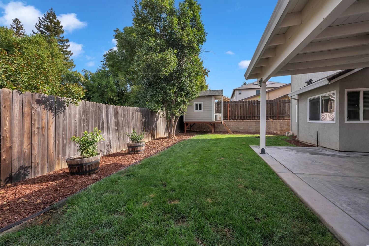 Detail Gallery Image 41 of 46 For 9247 Blue Oak Dr, Orangevale,  CA 95662 - 4 Beds | 2/1 Baths