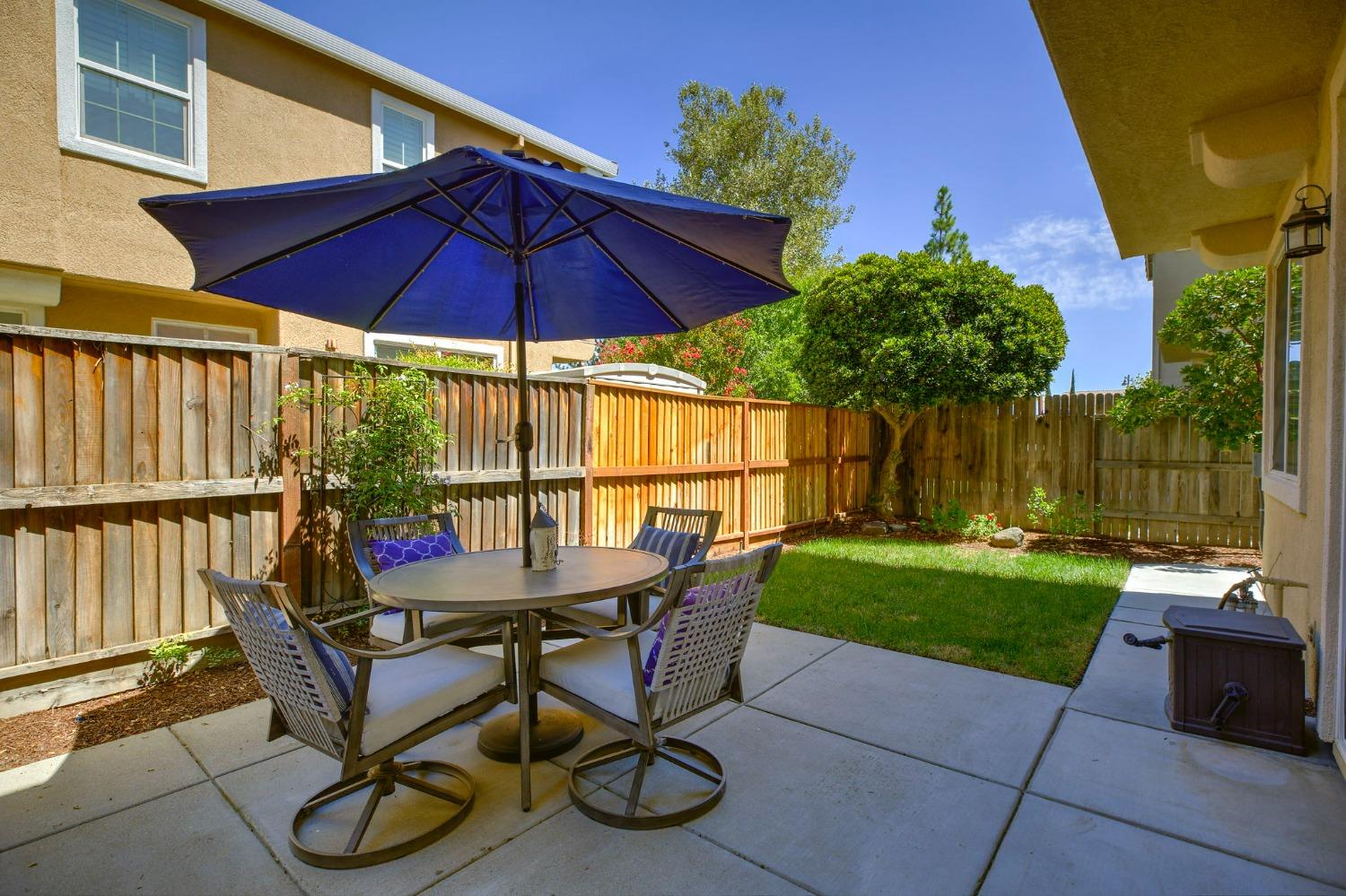 Detail Gallery Image 22 of 32 For 2050 Sierra View Cir #2,  Lincoln,  CA 95648 - 3 Beds | 2/1 Baths