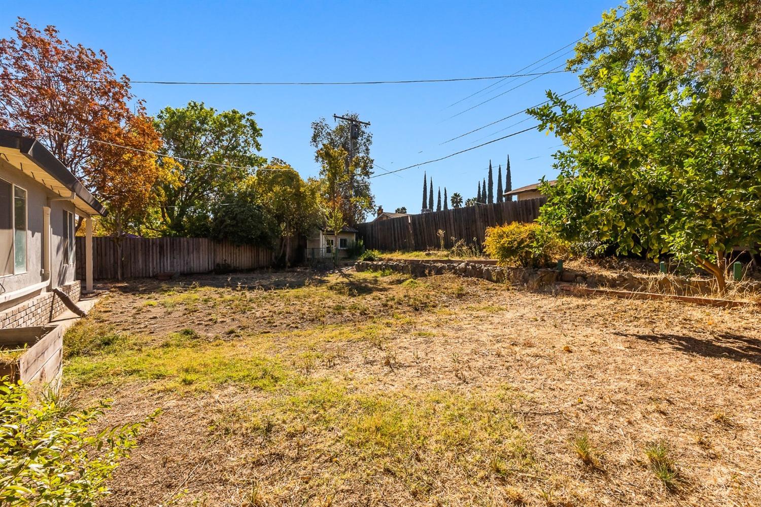 Detail Gallery Image 33 of 33 For 6912 Treelark Way, Citrus Heights,  CA 95621 - 3 Beds | 1 Baths