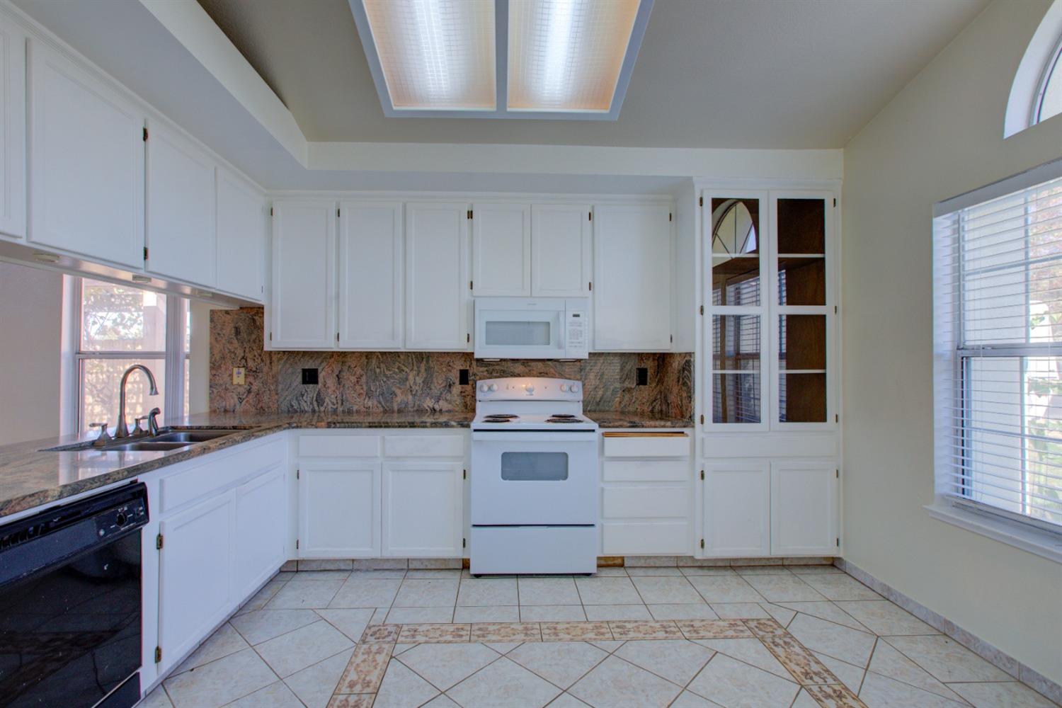 Detail Gallery Image 17 of 47 For 1175 Tawny Ln, Turlock,  CA 95380 - 3 Beds | 2 Baths