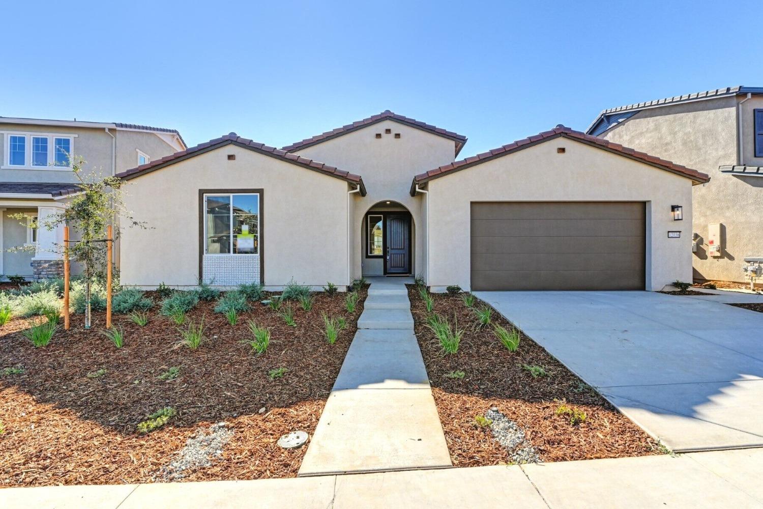 Detail Gallery Image 1 of 35 For 12036 Armandi Way, Rancho Cordova,  CA 95742 - 3 Beds | 2 Baths