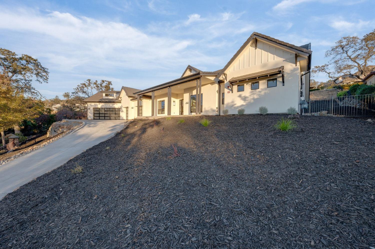 Detail Gallery Image 5 of 96 For 2525 via Fiori, El Dorado Hills,  CA 95762 - 4 Beds | 3/1 Baths