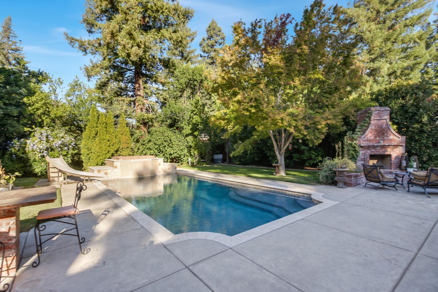 Detail Gallery Image 56 of 83 For 126 Mering Ct, Sacramento,  CA 95864 - 5 Beds | 2/1 Baths