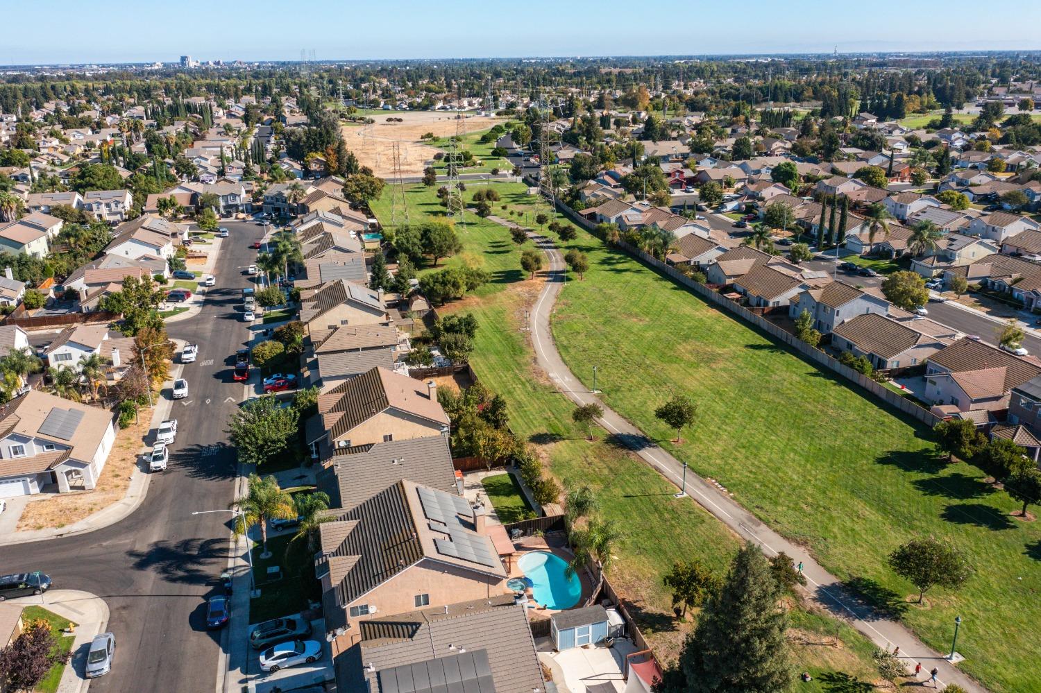 Detail Gallery Image 33 of 63 For 4262 Pissarro Dr, Stockton,  CA 95206 - 4 Beds | 3 Baths