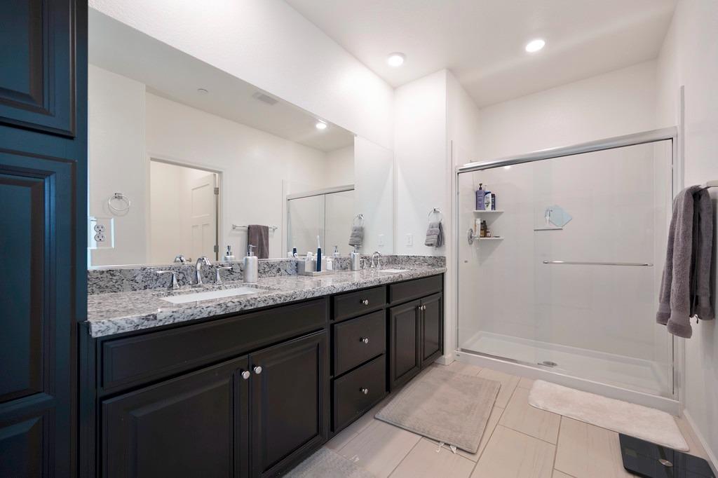 Detail Gallery Image 24 of 35 For 6017 Dragon Hawk Pl, Roseville,  CA 95747 - 3 Beds | 2/1 Baths