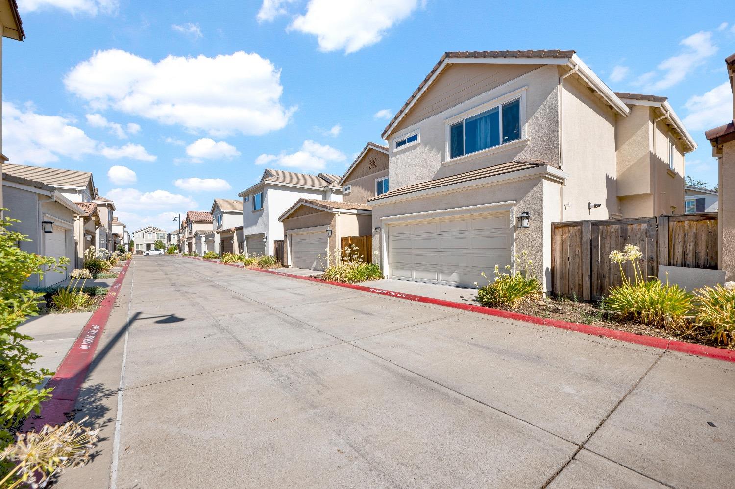 Detail Gallery Image 37 of 40 For 10839 Arrington Dr, Rancho Cordova,  CA 95670 - 3 Beds | 2/1 Baths