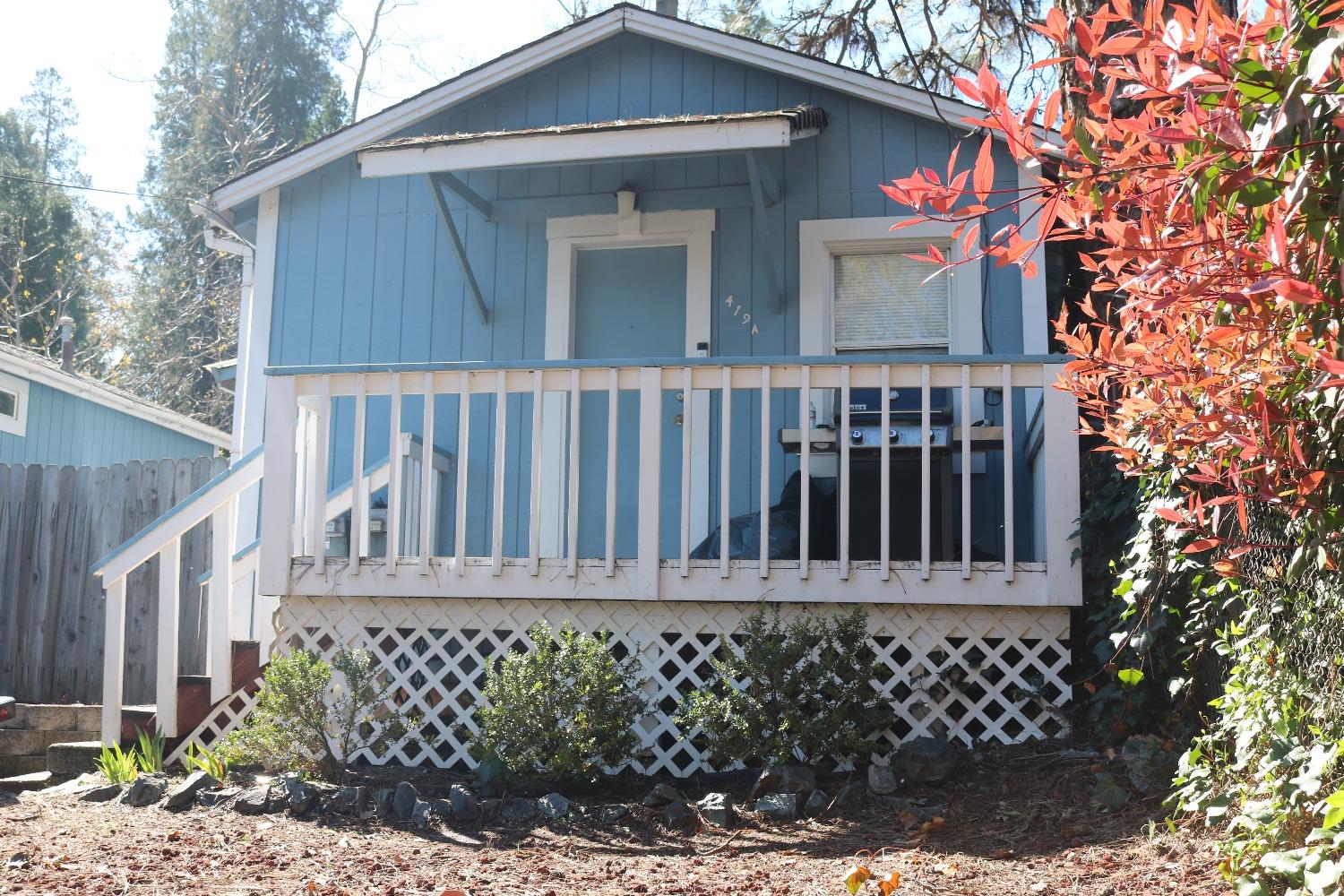 Detail Gallery Image 12 of 17 For 419 Maryland Dr, Grass Valley,  CA 95945 - 2 Beds | 2 Baths