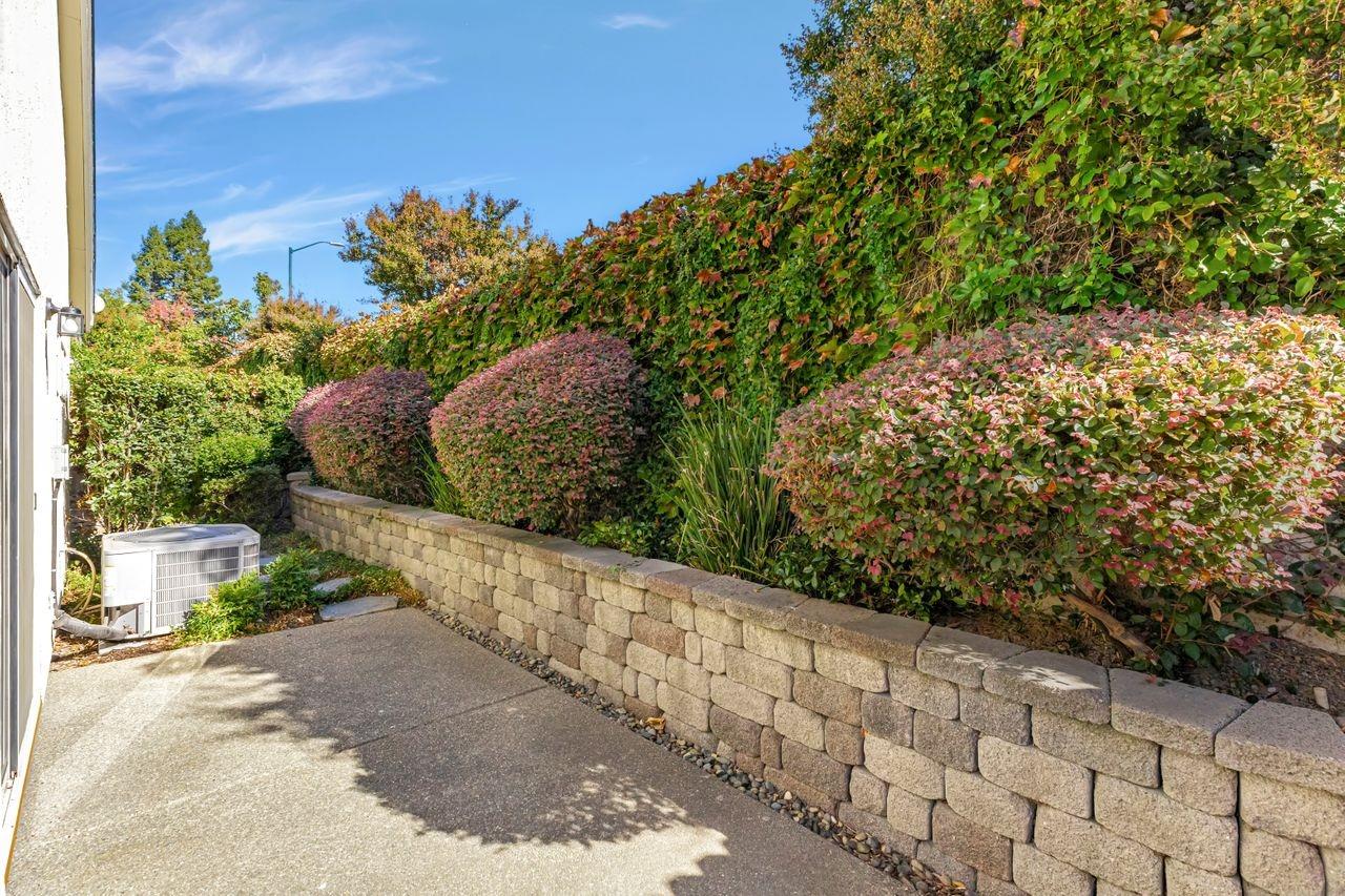 Detail Gallery Image 39 of 41 For 7890 Sunrise Terrace Ln, Citrus Heights,  CA 95610 - 3 Beds | 2 Baths