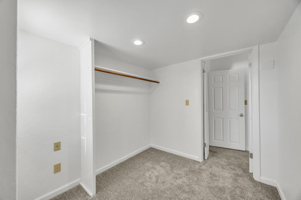 Detail Gallery Image 34 of 54 For 4200 New York Ave, Fair Oaks,  CA 95628 - 3 Beds | 2 Baths