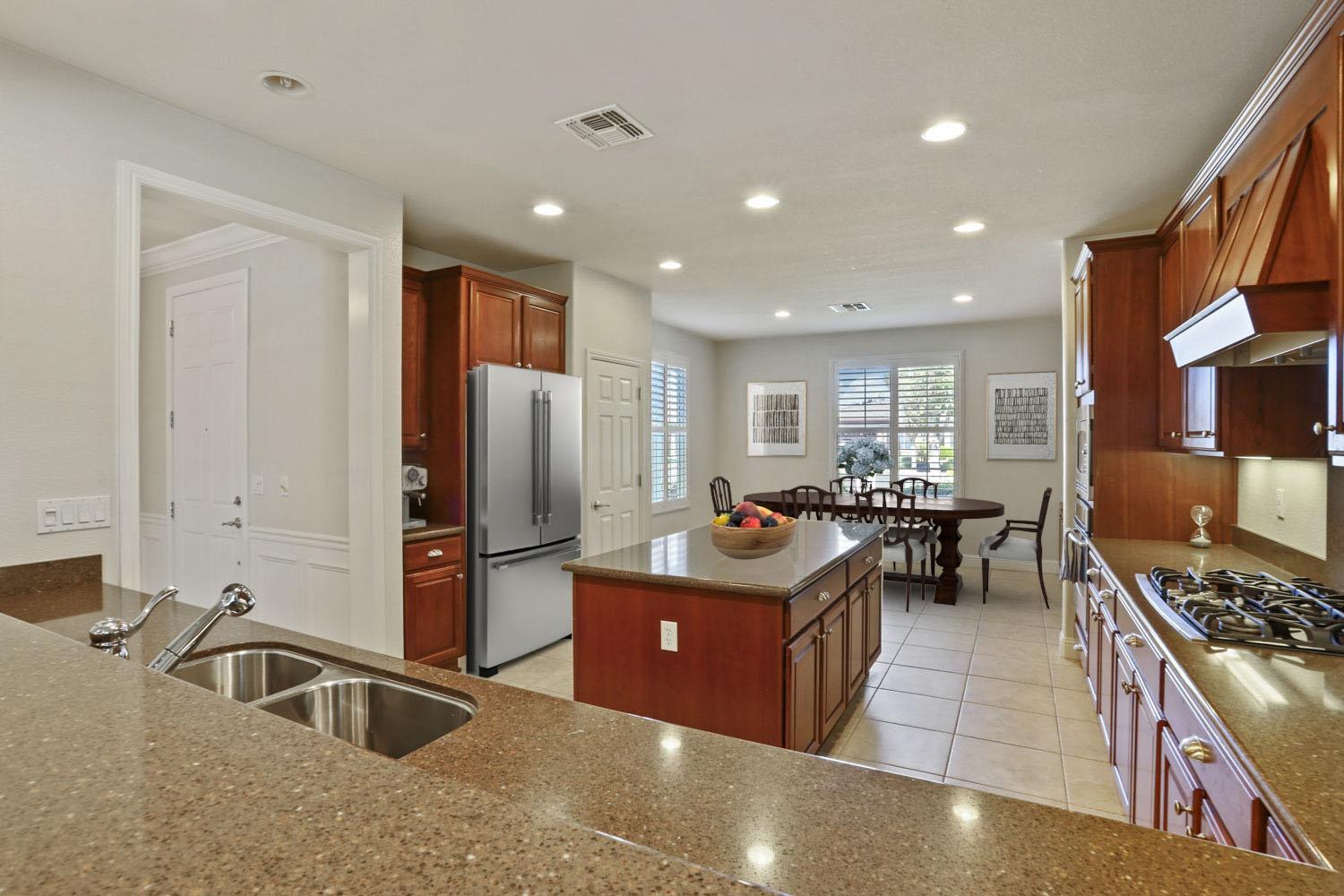 Detail Gallery Image 19 of 69 For 1212 Birchbrook Ct, Manteca,  CA 95336 - 2 Beds | 2 Baths