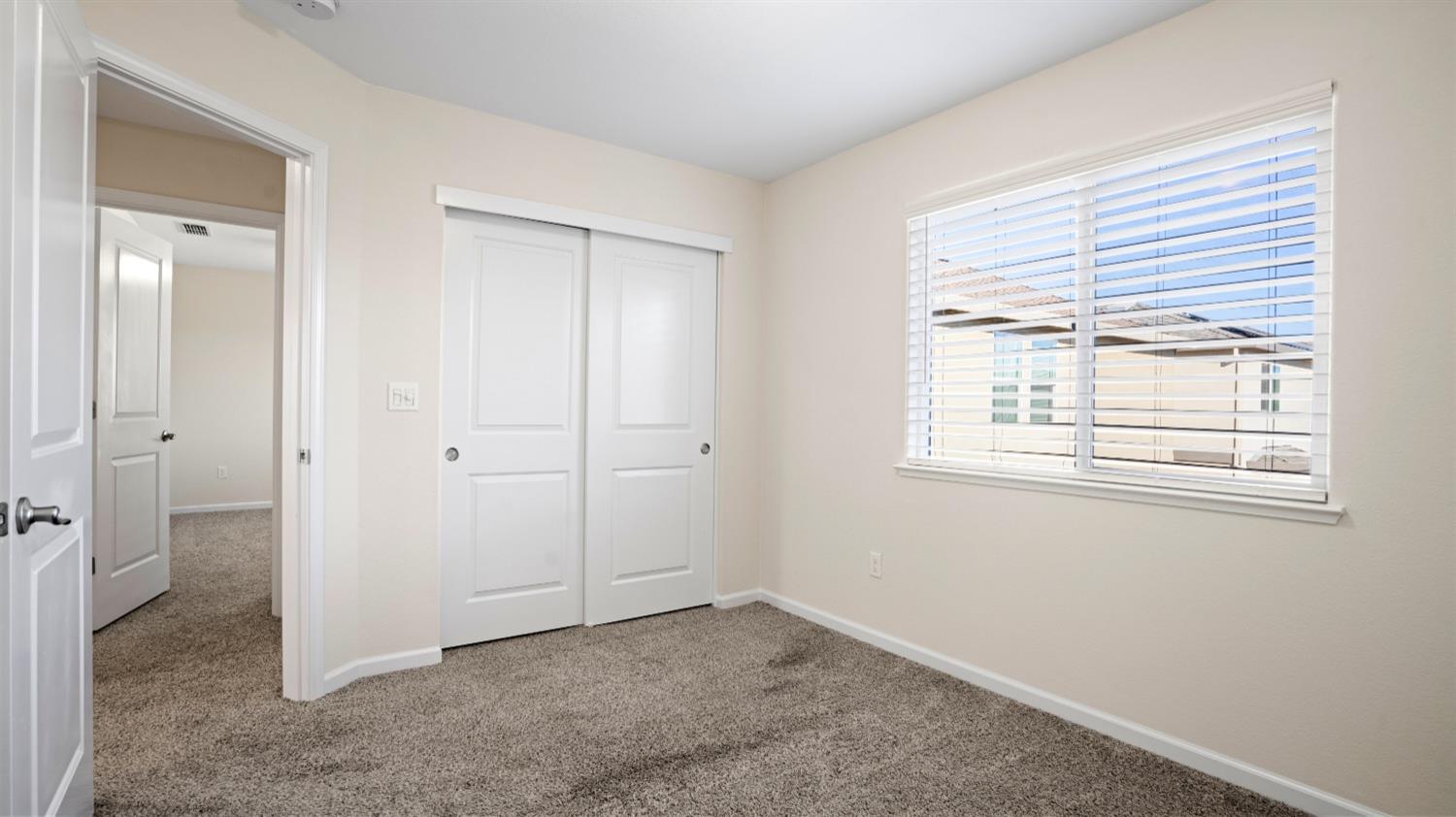 Detail Gallery Image 25 of 33 For 715 Phillipi Way, Sacramento,  CA 95838 - 4 Beds | 2/1 Baths