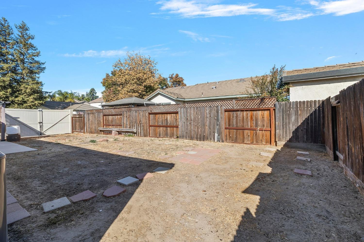 Detail Gallery Image 24 of 27 For 2391 Summersong Ct, Turlock,  CA 95382 - 3 Beds | 2 Baths