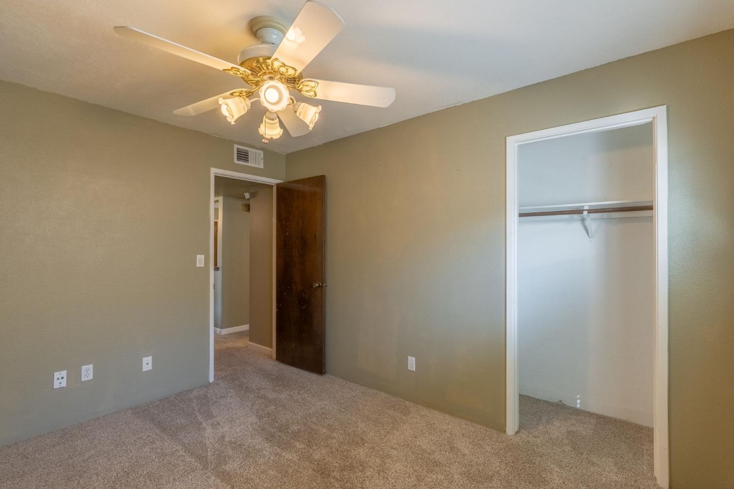 Detail Gallery Image 22 of 30 For 1529 Clevenger Dr, Modesto,  CA 95356 - 3 Beds | 2 Baths