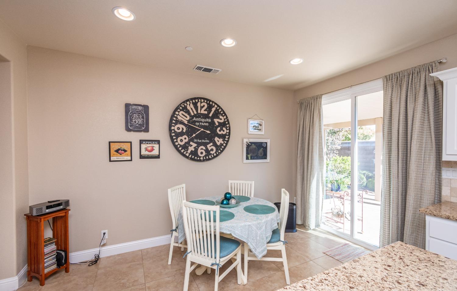 Detail Gallery Image 49 of 55 For 2258 Birmington Dr, Yuba City,  CA 95991 - 4 Beds | 2/1 Baths