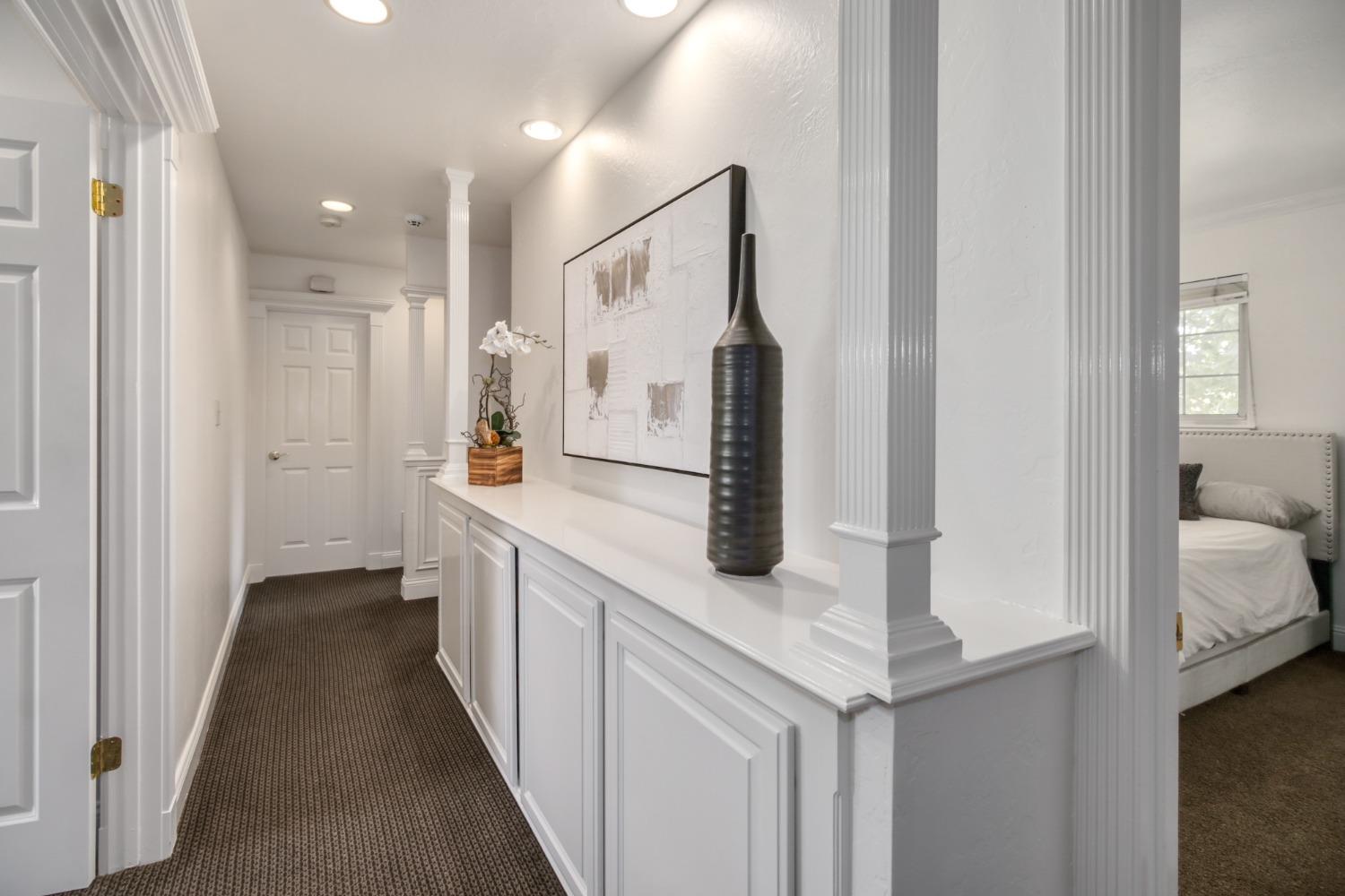 Detail Gallery Image 34 of 83 For 126 Mering Ct, Sacramento,  CA 95864 - 5 Beds | 2/1 Baths