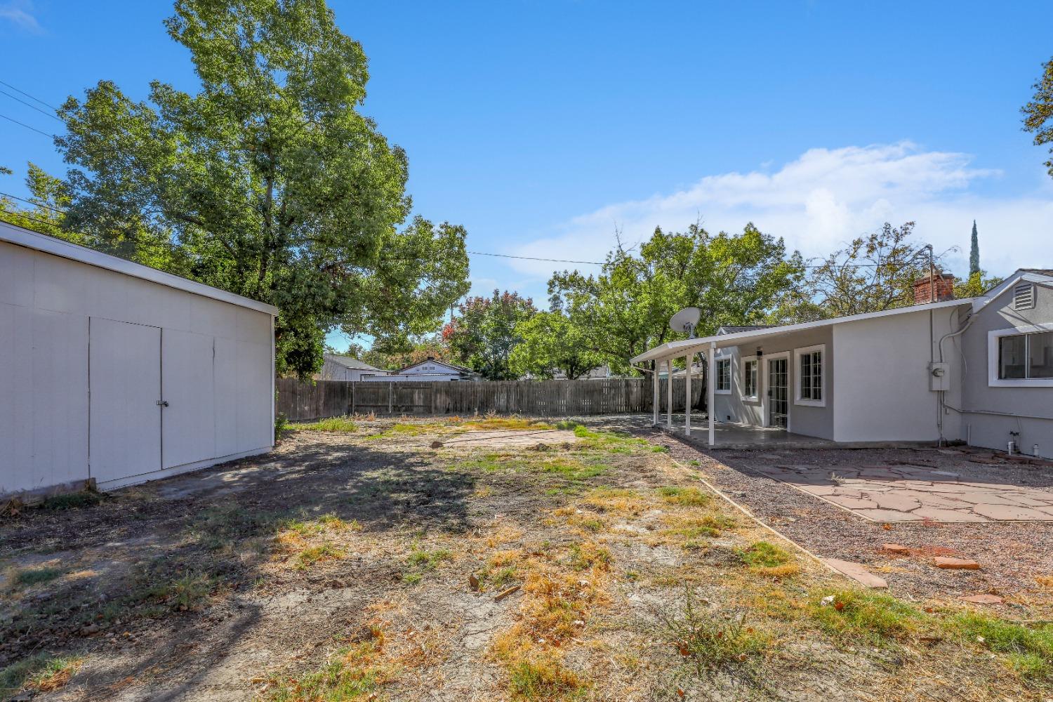 Detail Gallery Image 24 of 26 For 2670 Bell St, Sacramento,  CA 95821 - 3 Beds | 2 Baths