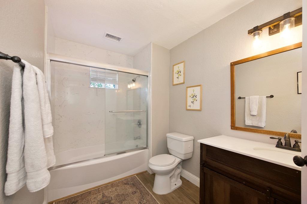 Detail Gallery Image 34 of 92 For 8711 Bradshaw Rd, Elk Grove,  CA 95624 - – Beds | – Baths