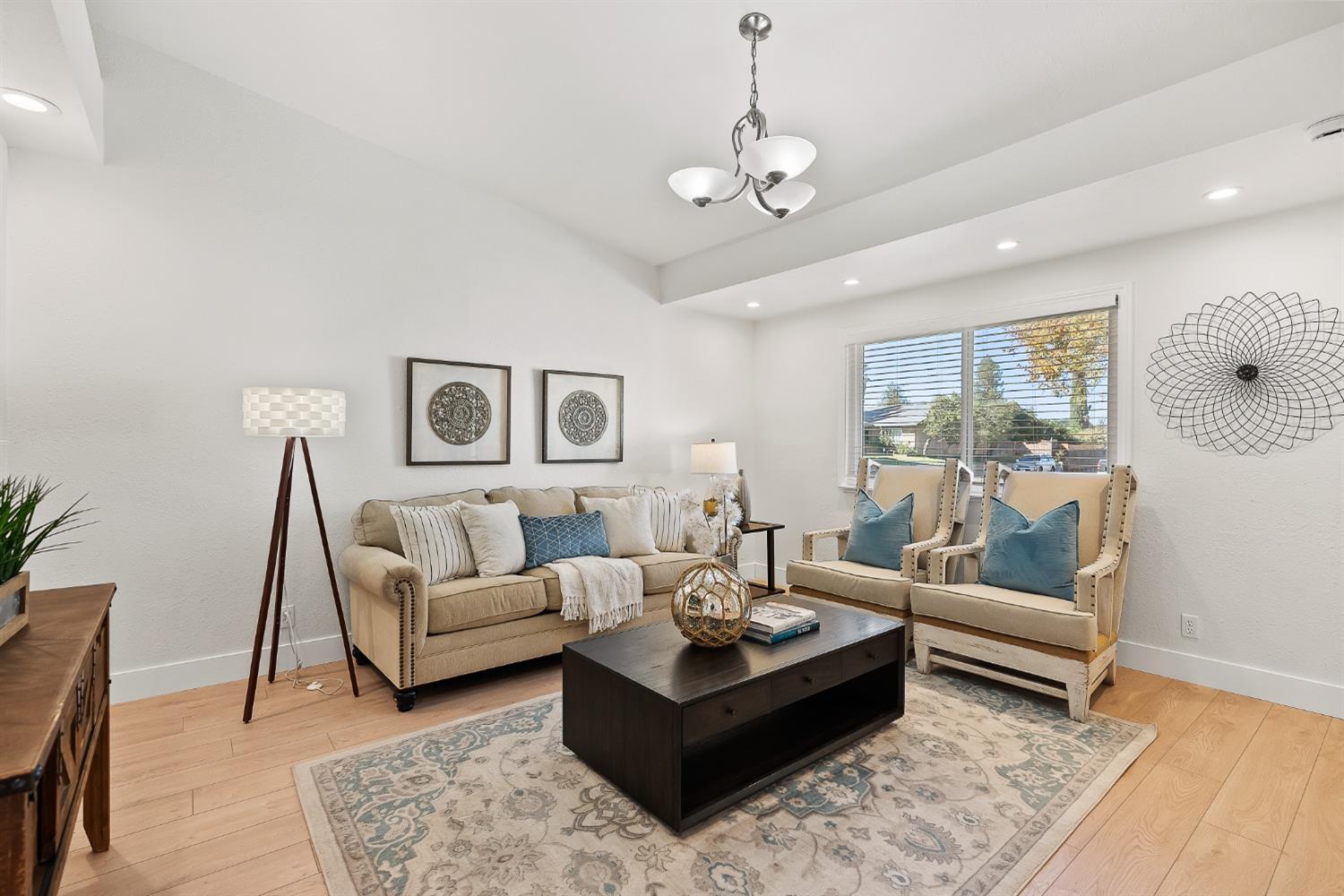 Detail Gallery Image 12 of 67 For 9446 Fort Worth, Sacramento,  CA 95827 - 3 Beds | 2 Baths