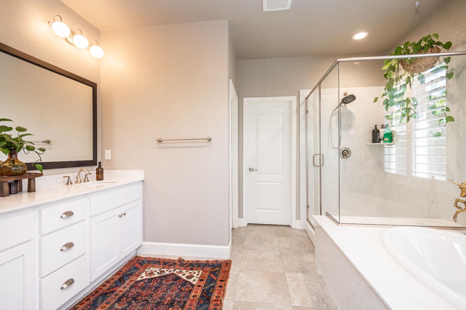 Detail Gallery Image 19 of 57 For 2513 Cowboy Ct, Rocklin,  CA 95765 - 3 Beds | 2/2 Baths