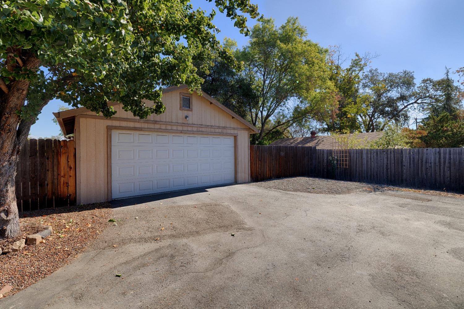 Detail Gallery Image 23 of 26 For 7560 Cedar, Citrus Heights,  CA 95610 - 3 Beds | 2 Baths